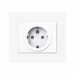 Enchufe SCHUKO con tapa blanca serie DECENTE