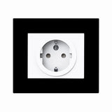Enchufe SCHUKO con tapa blanca serie DECENTE